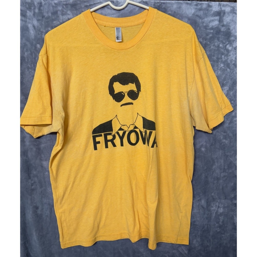Fryowa American Apparel Yellow Hayden Fry Hawkeyes Graphic T-Shirt XL Football
